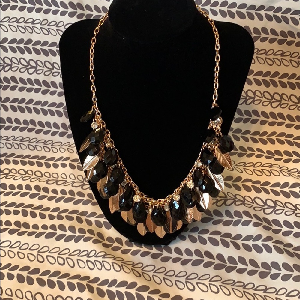 Leaf necklace